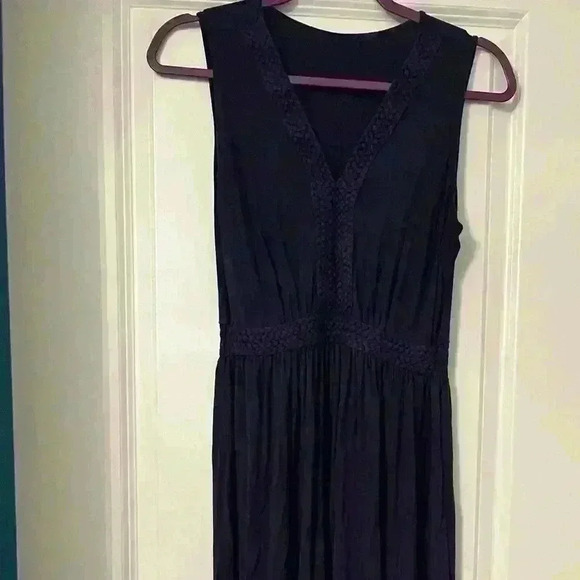 NAVY BRAIDED MAXI DRESS (fits like medium) - Picture 6 of 8